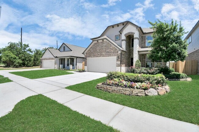 Foto del edificio - 15222 Pecan Lndg Dr