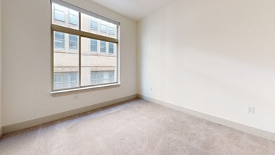 Interior Photo - 322 on North Broad