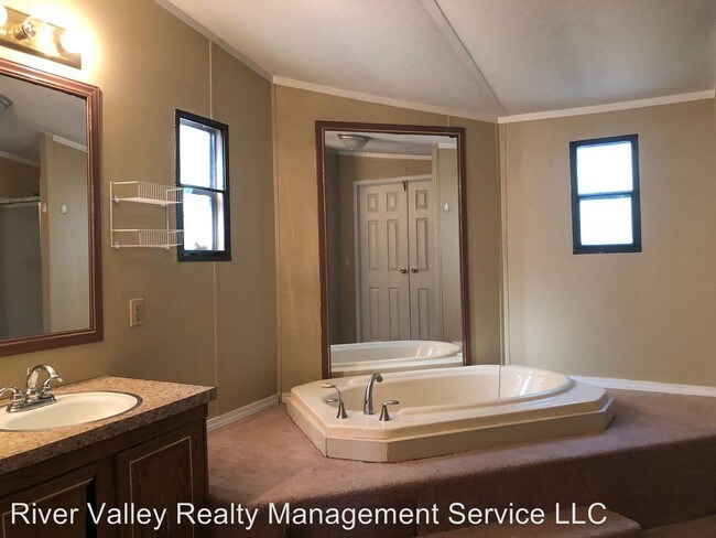 Foto del edificio - 3 br, 2 bath House - 8760 US HWY 64 W