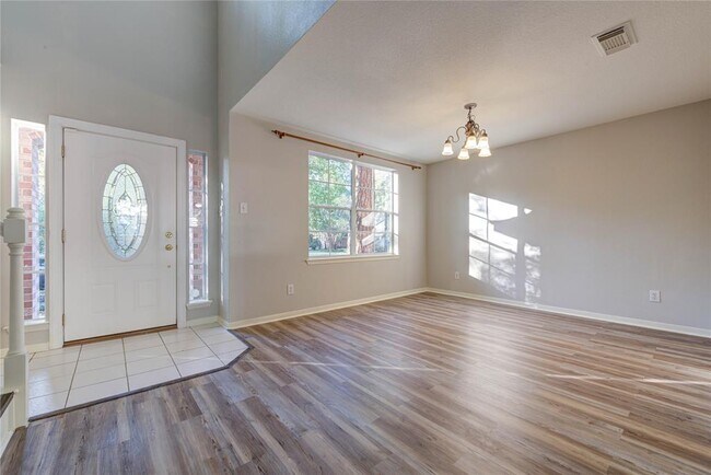 Foto del edificio - 14 Gillium Bluff Pl