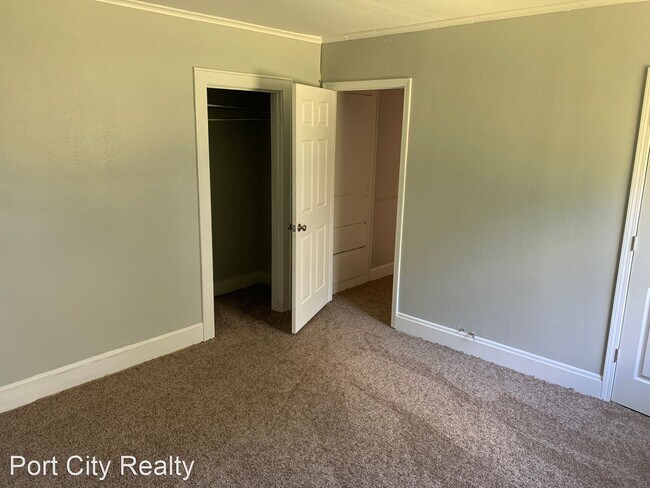 Building Photo - 3 br, 1 bath House - 5760 Jefferson Paige Rd.