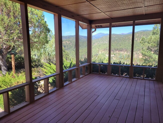 Foto del edificio - 2 br, 2 bath House - 141 Davis Drive (976)
