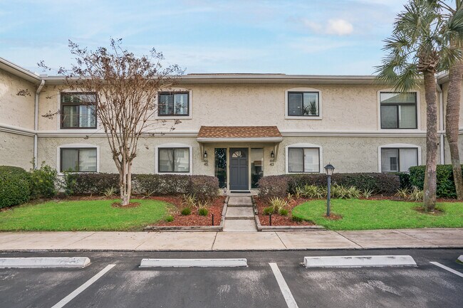 Foto del edificio - 14750 Beach Blvd