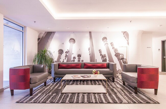 Foto del edificio - 3550 W 6th St