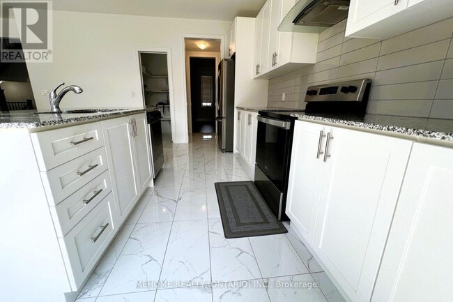 Building Photo - 3 Frank Kelly Dr