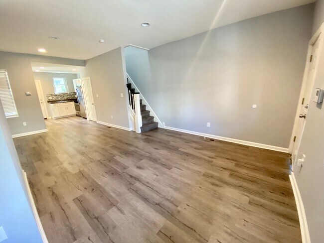 Foto del edificio - Anika Homes 3 Bedroom