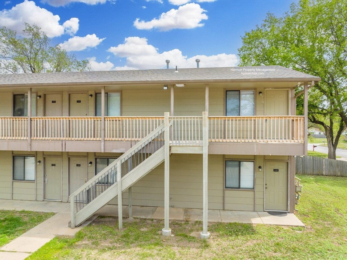 Foto principal - 538 N Florence St