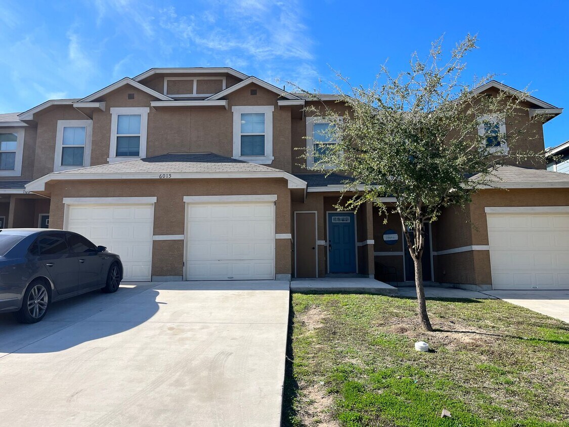 Primary Photo - 6015 Karly Way #103, San Antonio, TX. 78244