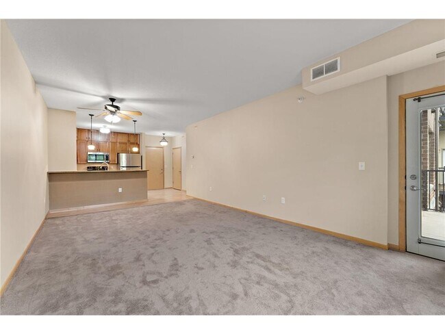 Foto del edificio - 3251 Louisiana Ave S