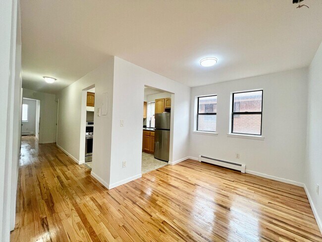 Foto del edificio - 123-08-123-25 25th Ave