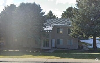 Building Photo - 314 Spire Dr