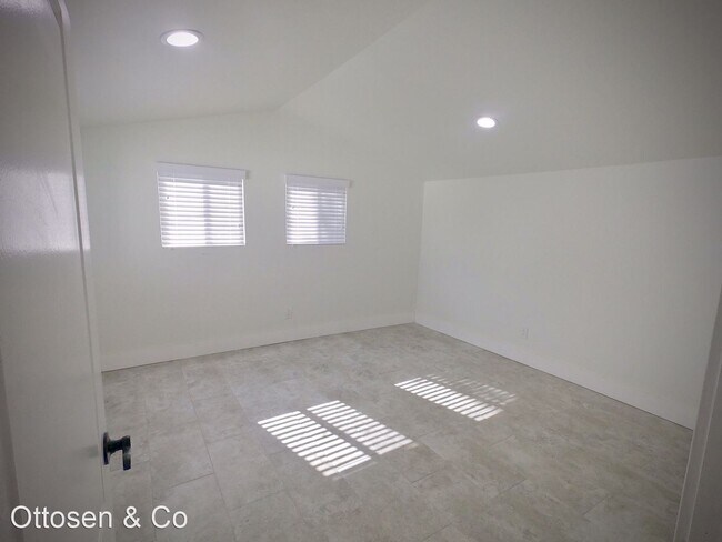 Foto del edificio - 1 br, 1 bath House - 1868 3rd St #3