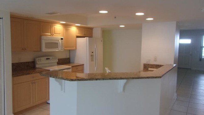 Foto del edificio - 3315 S Atlantic Ave