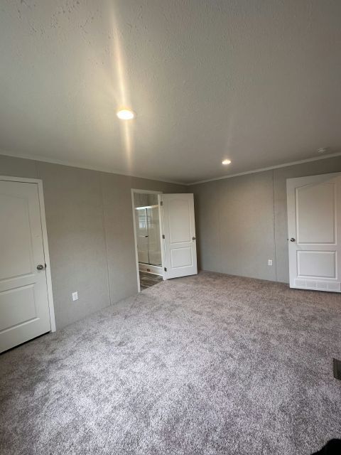 Building Photo - 504 Modena Country Club Trailer Park