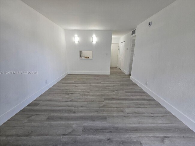Foto del edificio - 4550 NW 9th St