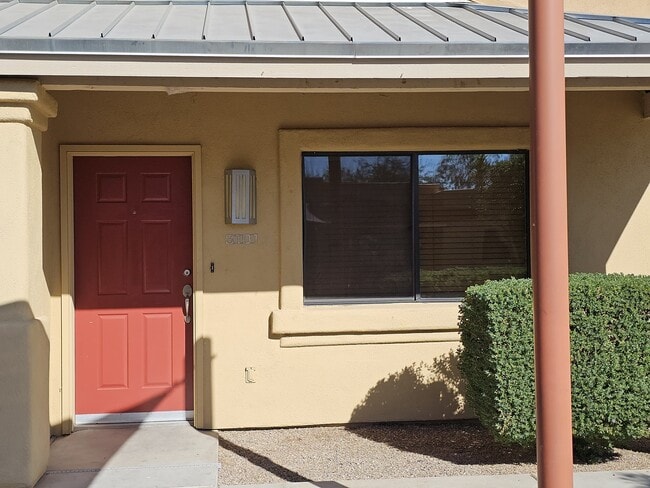 Building Photo - Rio Antigua Townhomes