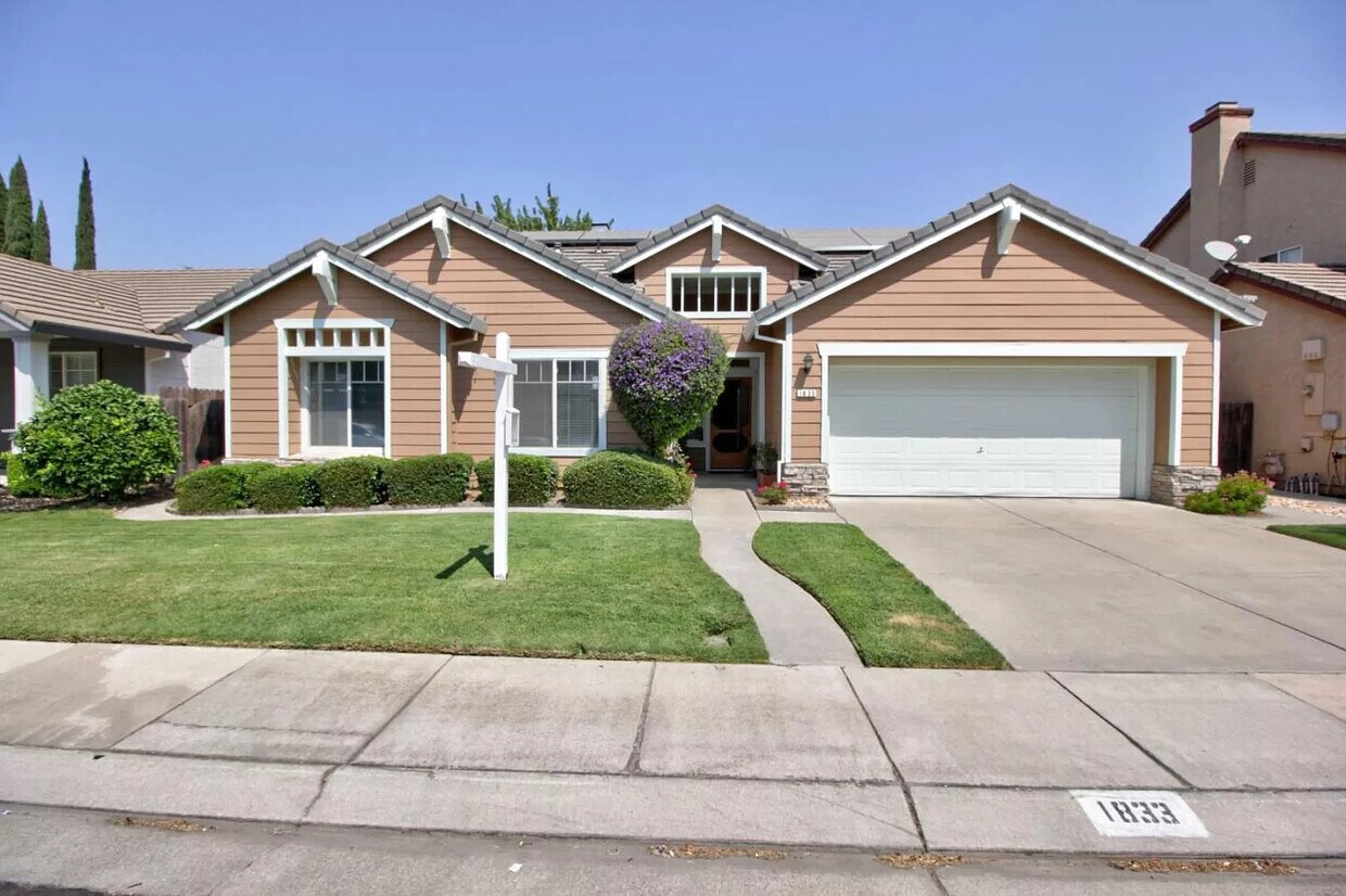 1833 Rail St, Manteca, CA 95337 House Rental in Manteca, CA