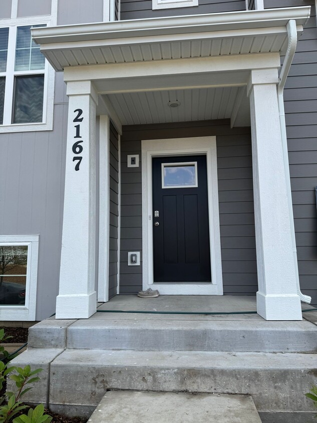 Foto principal - 2167 Yellowstone Blvd