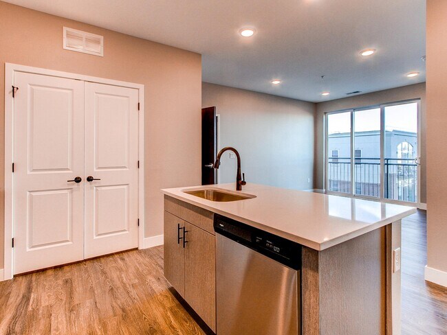 Foto del edificio - 2729 W 28th Ave