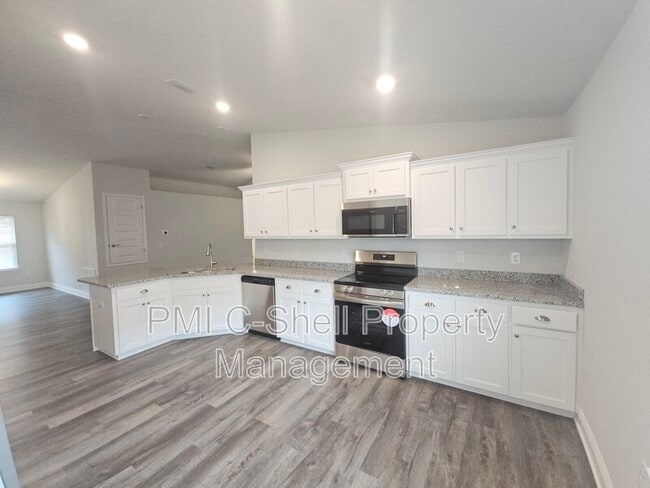 Building Photo - 12115 Emerald Heights Ln