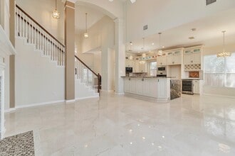 Building Photo - 11811 Newport Shore Dr