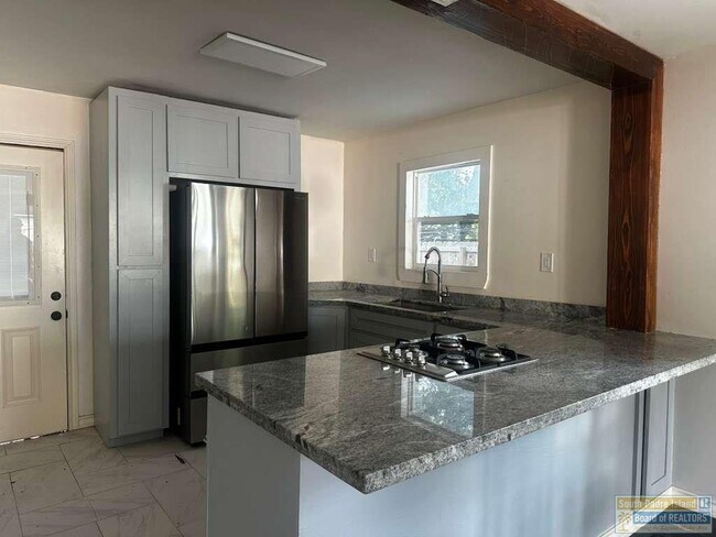 Foto del edificio - 65 Calle Real