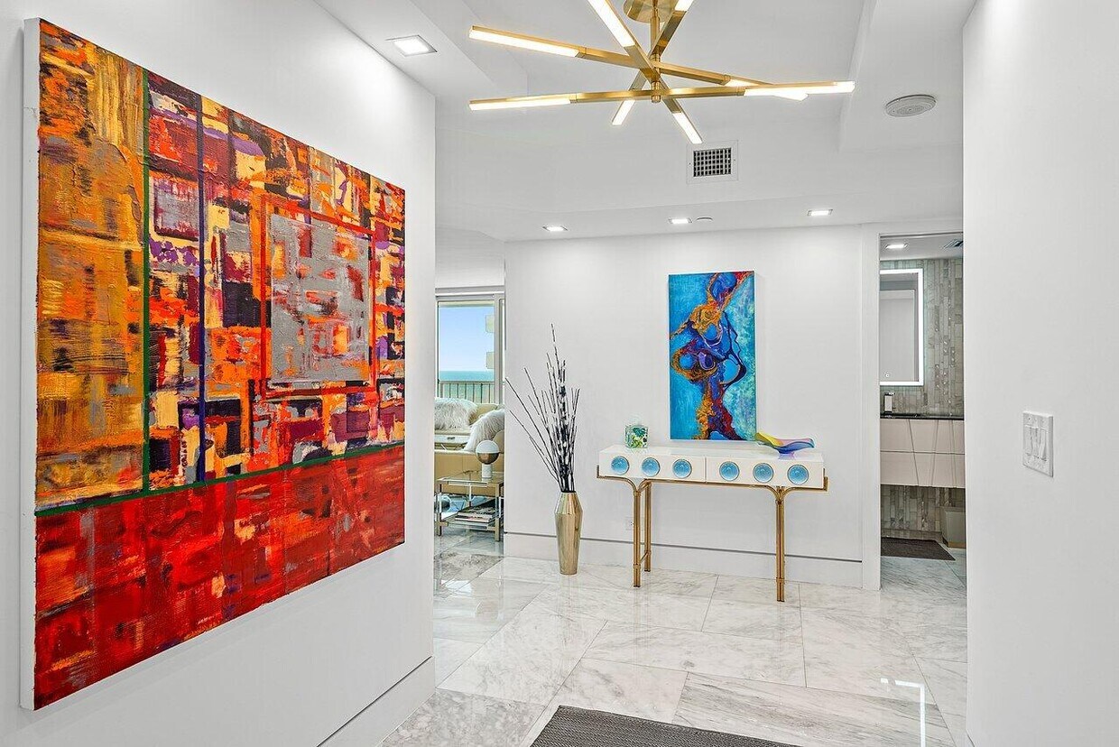 Foto principal - 3211 S Ocean Blvd