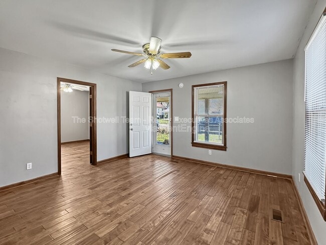 Building Photo - 2522 Dayton St