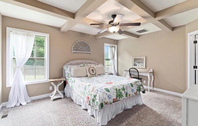 Building Photo - 1257 Eagle's View Dr