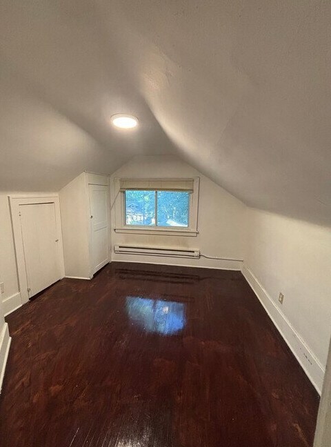 Foto del edificio - 1073 Blair Ave