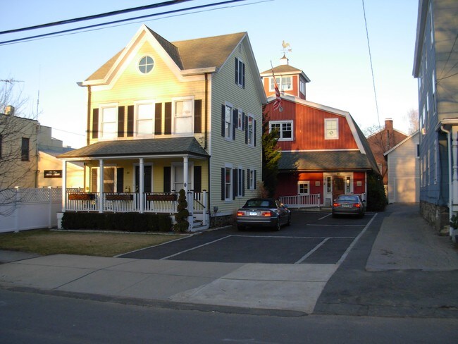 Building Photo - 63 Church St