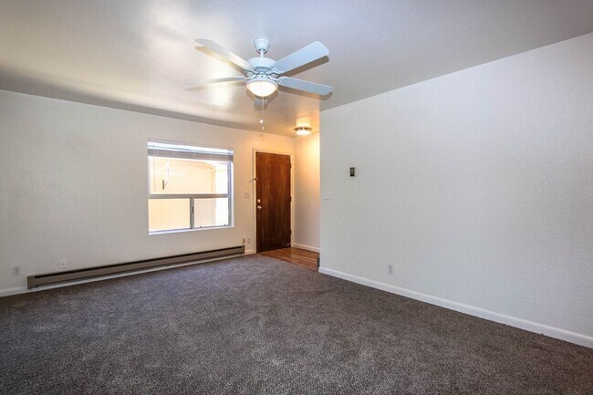 Foto del edificio - Butte Haven Townhome