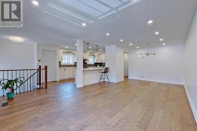 Building Photo - 22 Mallaby Rd