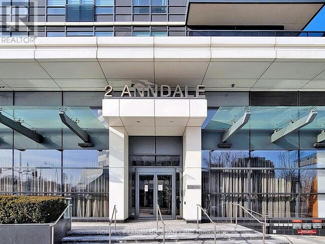Building Photo - 2-2302 Anndale Dr