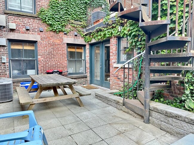 Photo - 658 Massachusetts Ave Apartment