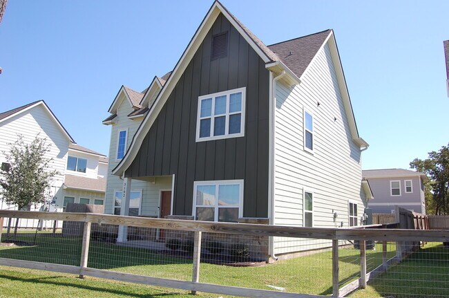 Foto del edificio - 3102 Green St