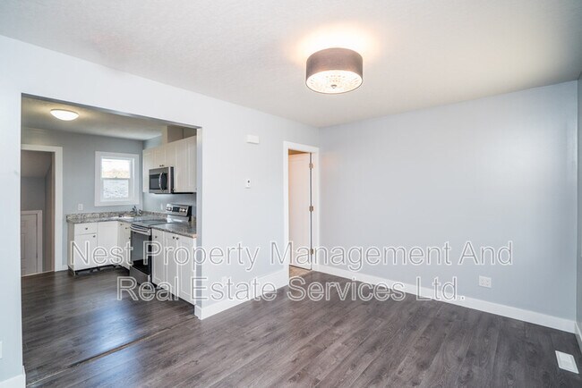 Photo du bâtiment - 1564 Fir St