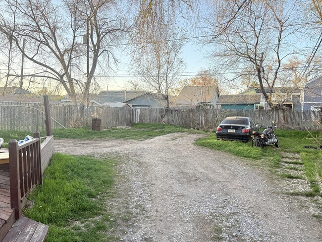 Foto del edificio - 925 Wilson Ave S