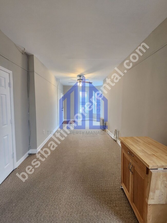 Building Photo - 2535 Greenmount Ave
