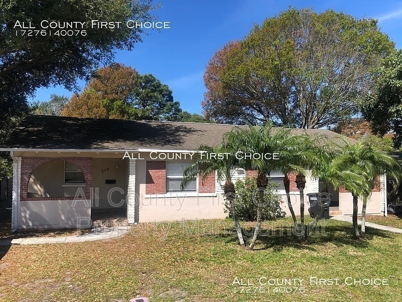 Primary Photo - 218 S Hillcrest Ave
