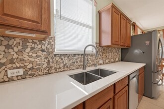 Building Photo - 3815 Pine Forest Green Blvd