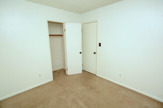 Foto del edificio - 1715 Delaney St