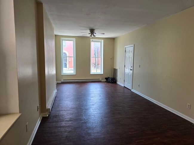 Foto del edificio - 218 N 6th St