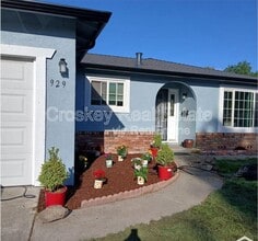 Building Photo - 929 Jensen Cir