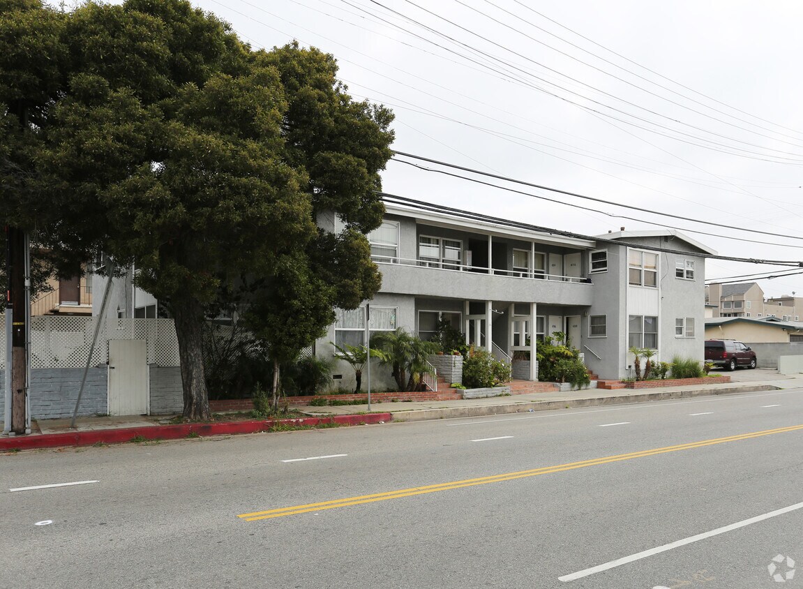Building Photo - 4302-4316 Inglewood Blvd