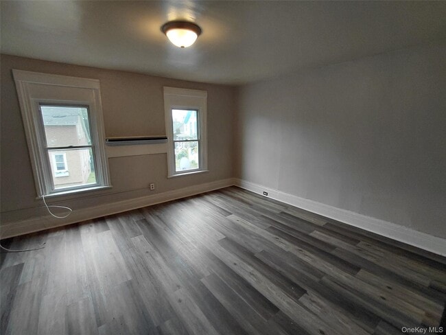 Building Photo - 87 W Pierpont St