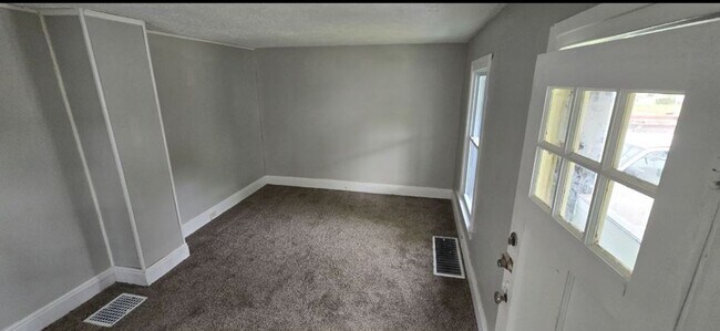 Foto del edificio - 875 E 144th St