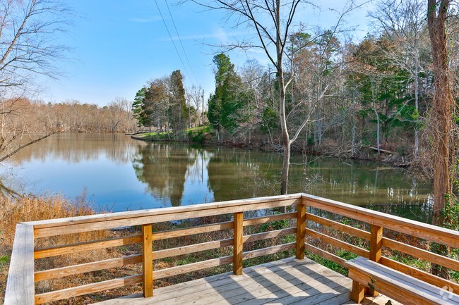 lake views - Villas at Marlin Bay