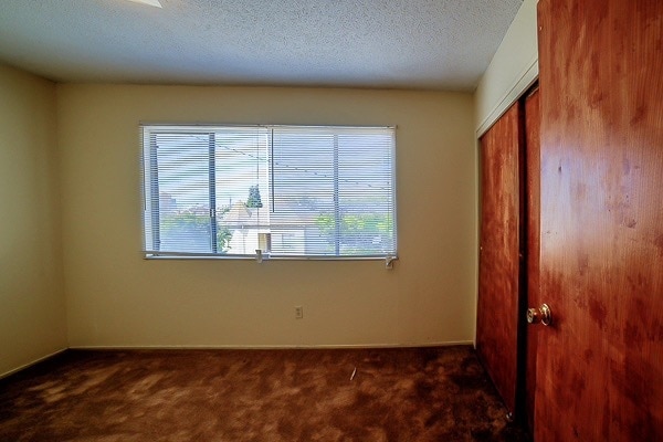 Apartment J - 1st Bedroom - 3101 Mabel St