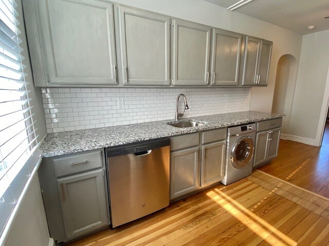 Foto del edificio - 4858 N Hermitage Ave